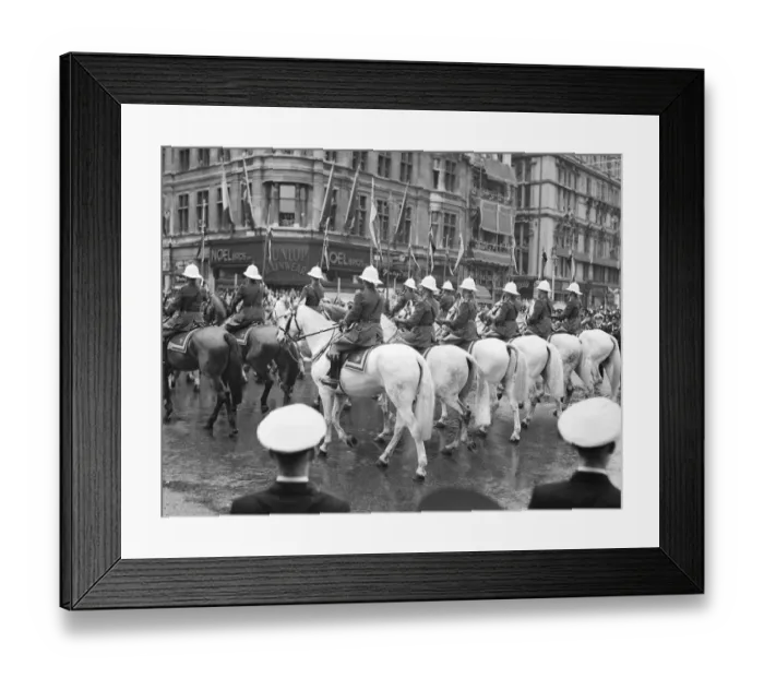 Framed Print : Cavalry march past P_C00427_005 Framed Print : Cavalry march past P_C00427_005