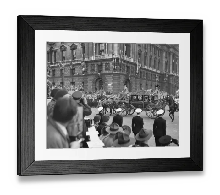 Framed Print : Royal coach P_C00427_006 Framed Print : Royal coach P_C00427_006