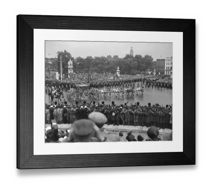 Framed Print : Gold State Coach P_C00422_005