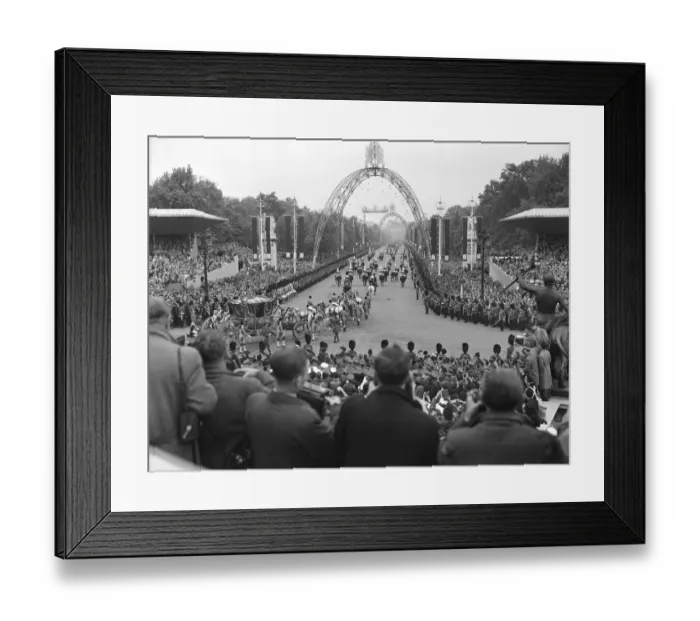 Framed Print : Gold State Coach P_C00422_008