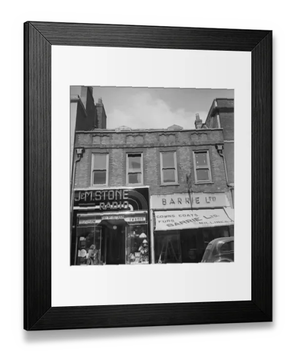 Framed Print : Poole shops a53_02629 Framed Print : Poole shops a53_02629