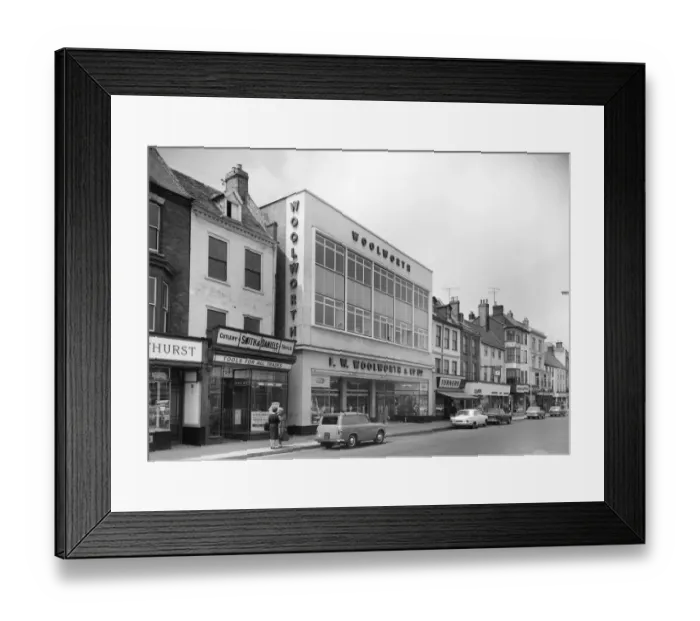 Framed Print : Market Place BB65_01966