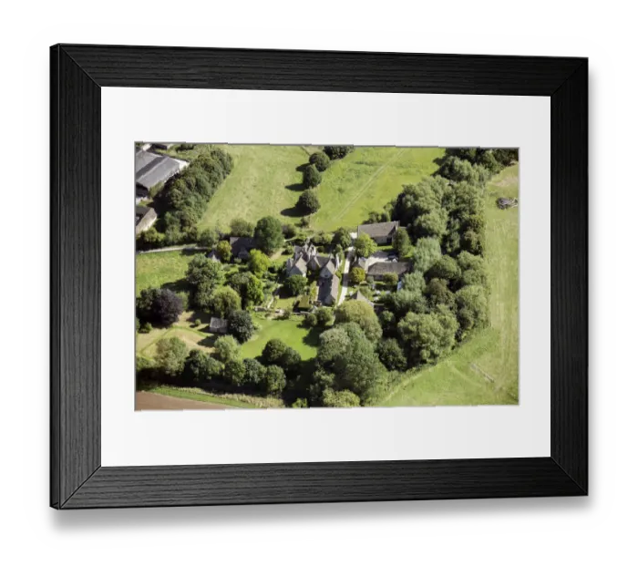 Framed Print : Kelmscott Manor 33253_012
