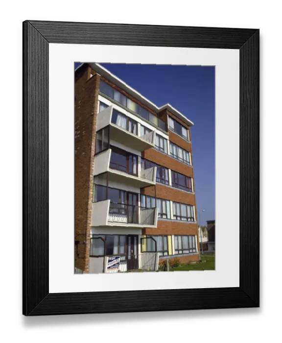 Framed Print : Clock Tower Court EFC01_01_05_015_20920