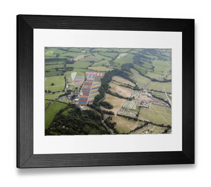 Framed Print : Glastonbury Festival 33825_039