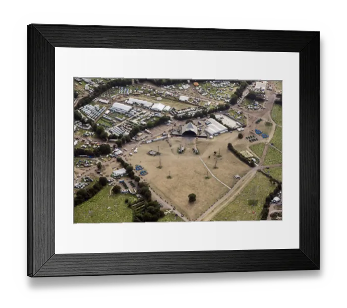 Framed Print : Glastonbury Festival 33825_042