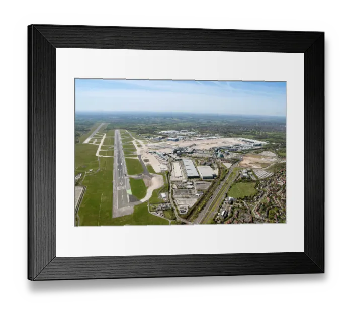 Framed Print : Manchester Airport 35014_005