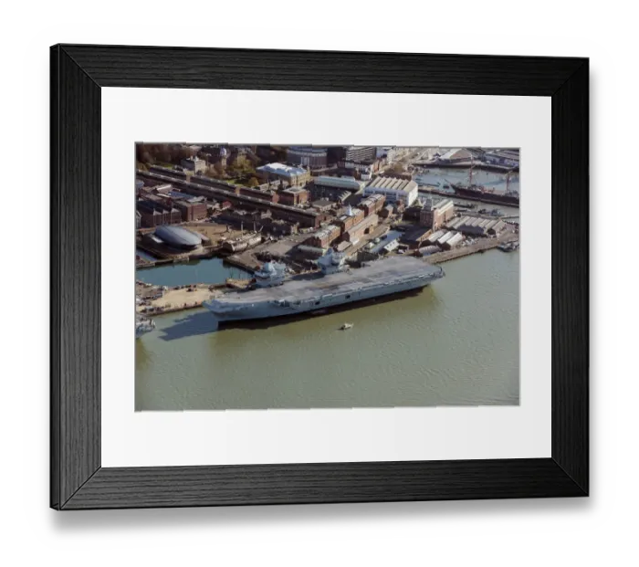 Framed Print : HMS Prince of Wales 33940_033