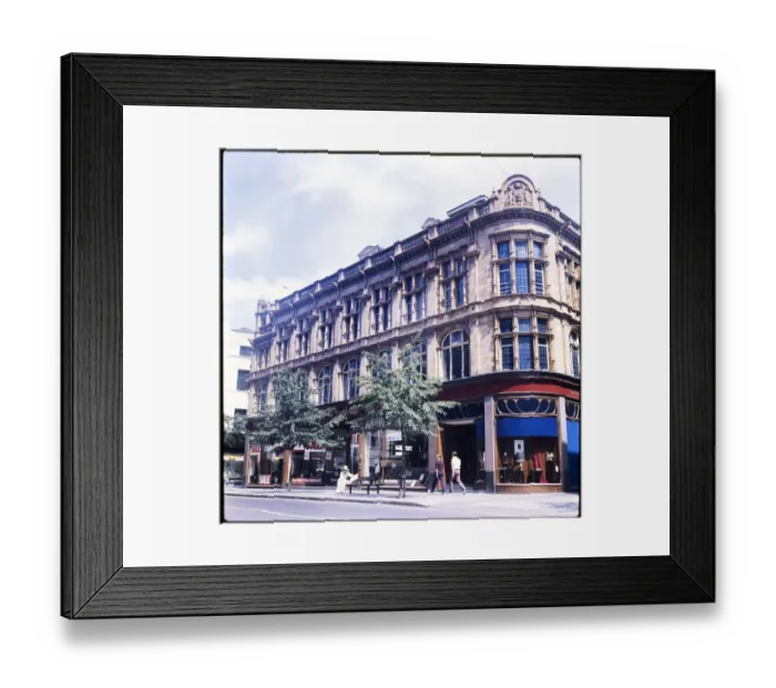 Framed Print : Pelham Street shops MBC01_02_006