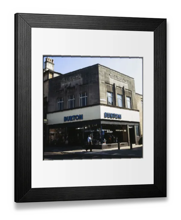 Framed Print : Burtons in Chippenham MBC01_04_244 Framed Print : Burtons in Chippenham MBC01_04_244