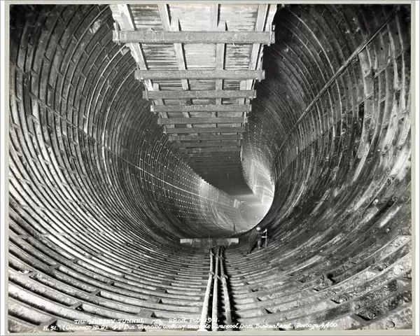 Cast iron tunnel lining MTA01_01_16