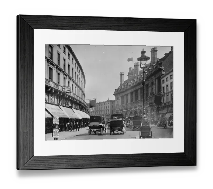 Framed Print : Regent Street WES01_01_01