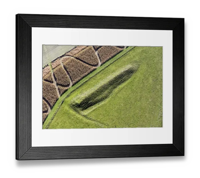Framed Print : Giants Grave 33416_020 Framed Print : Giants Grave 33416_020
