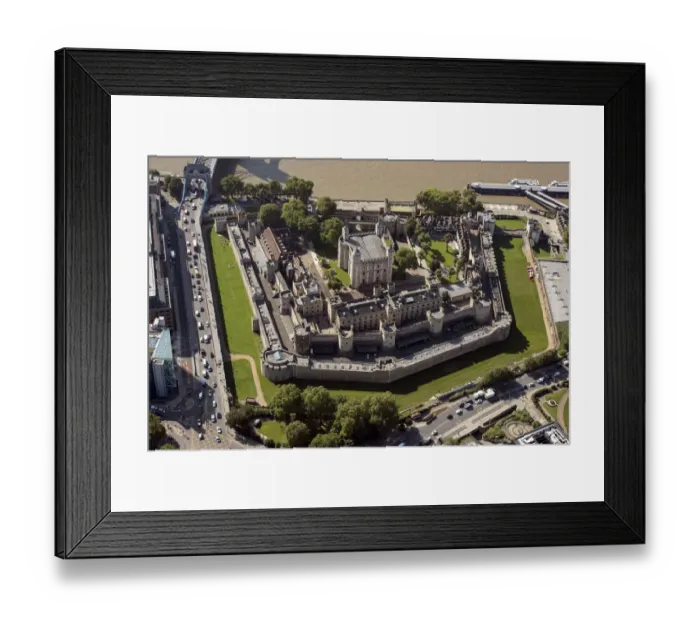 Framed Print : Tower of London 35100_012 Framed Print : Tower of London 35100_012