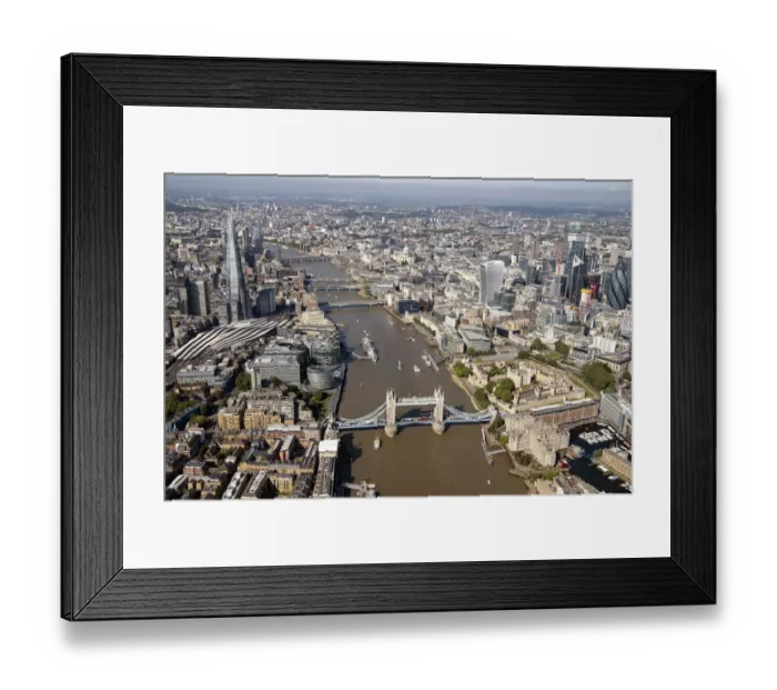 Framed Print : London 35100_003 Framed Print : London 35100_003