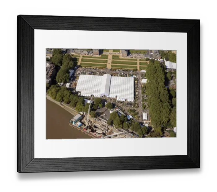 Framed Print : Chelsea Flower Show 35105_020