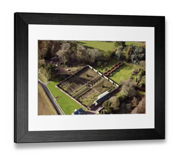 Framed Print : Walled garden 33803_010 Framed Print : Walled garden 33803_010