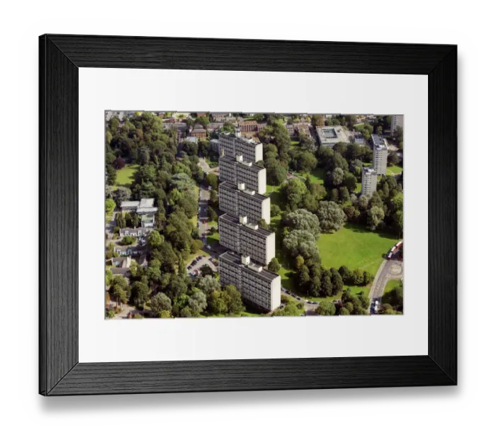 Framed Print : Alton West Estate 35108_027