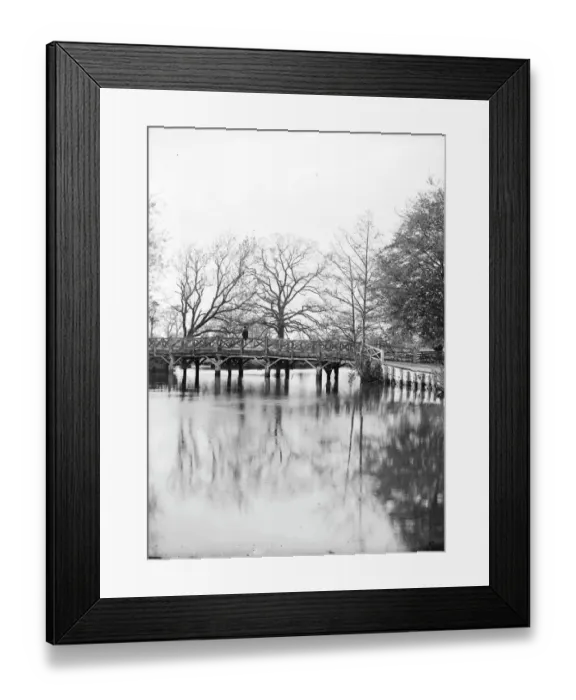 Framed Print : Manor House Bridge BB026165 Framed Print : Manor House Bridge BB026165