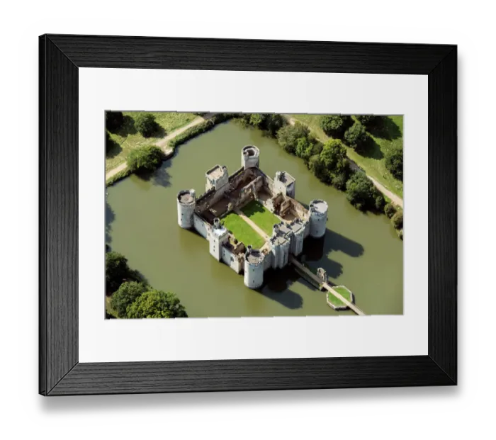 Framed Print : Bodiam Castle 33964_022 Framed Print : Bodiam Castle 33964_022