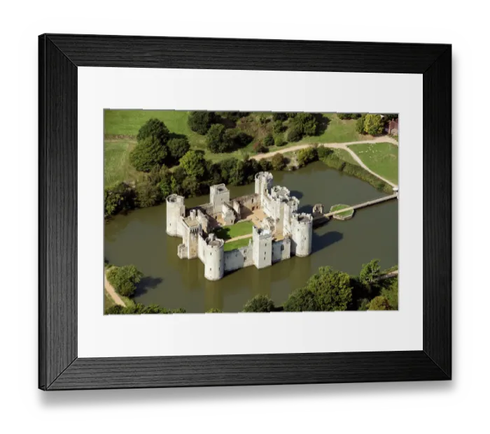 Framed Print : Bodiam Castle 33964_042 Framed Print : Bodiam Castle 33964_042