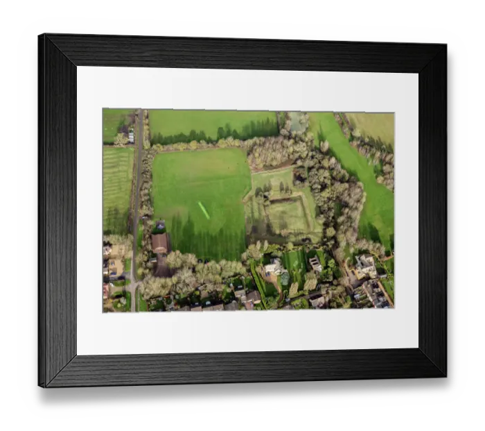 Framed Print : Walgrave moat 33882_003