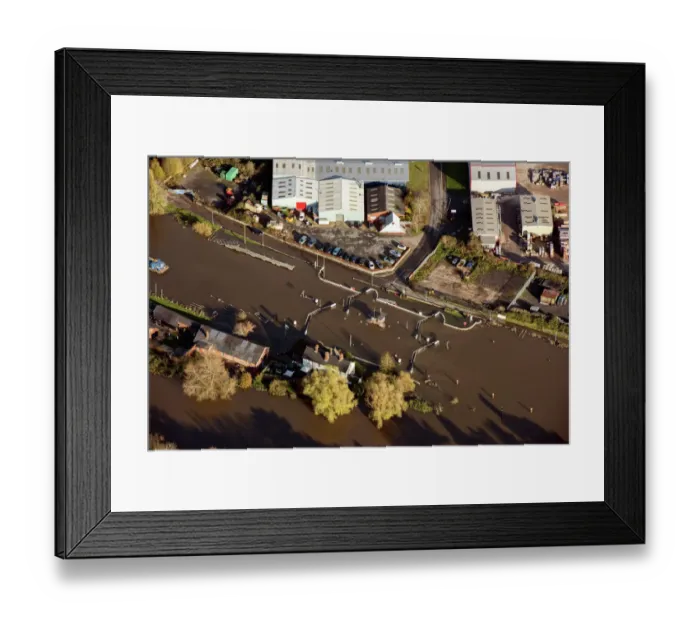 Framed Print : Flooding at Diglis 33871_021