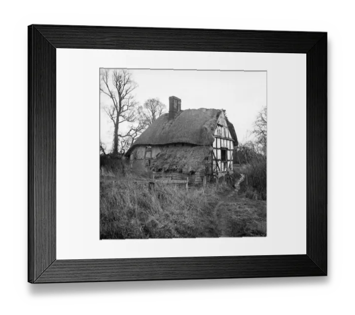 Framed Print : Artists Cottage a62_02881