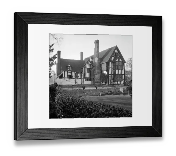 Framed Print : Huddington Court a62_02914 Framed Print : Huddington Court a62_02914