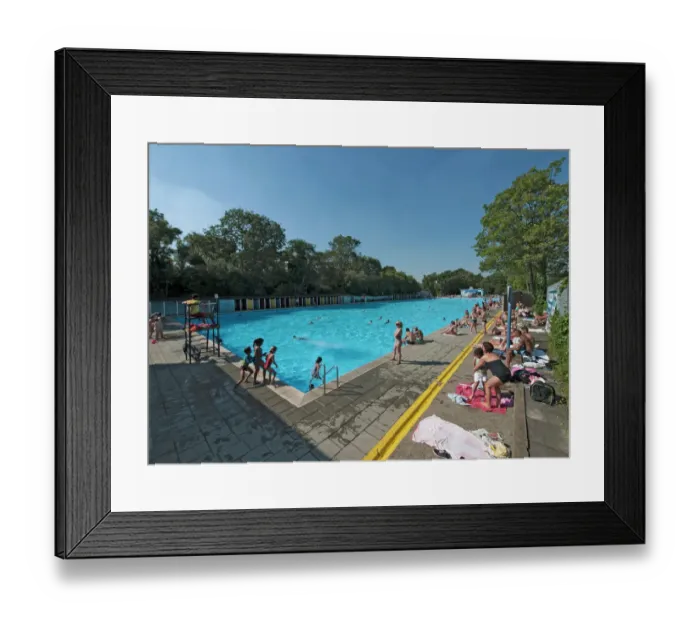 Framed Print : Tooting Bec Lido PLA01_03_0332