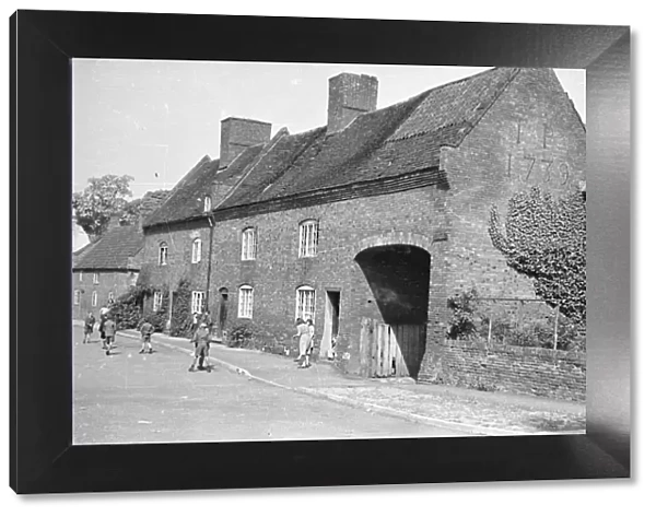 Home Farm, Church Street, Bunny, Rushcliffe, Nottinghamshire. The carriage entrance