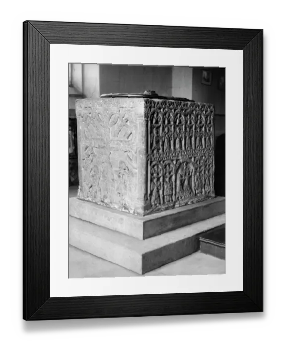 Framed Print : Lenton Priory font BB49_00402 Framed Print : Lenton Priory font BB49_00402