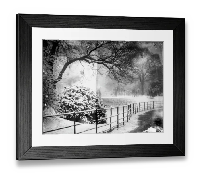 Framed Print : Kensington Gardens MCF01_02_0091
