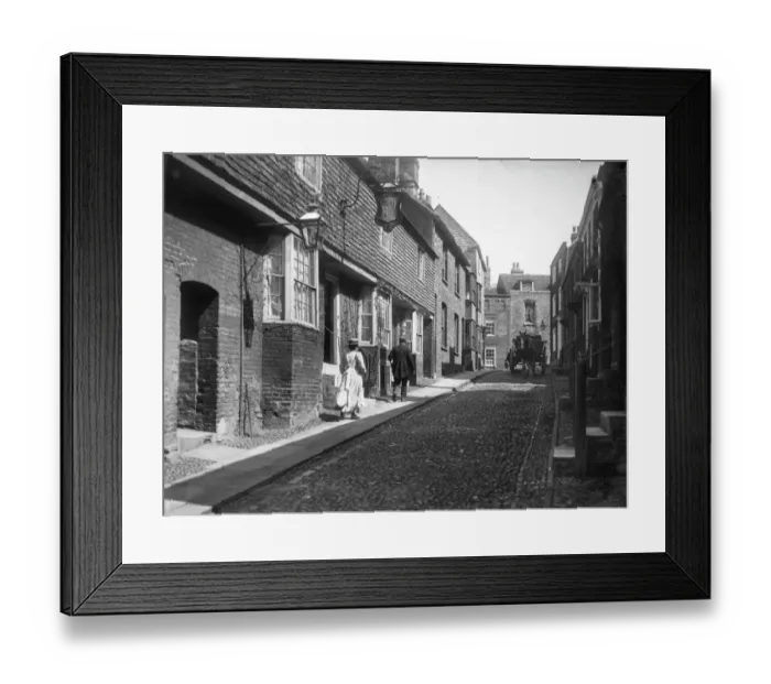 Framed Print : Mermaid Street MCF01_02_0114