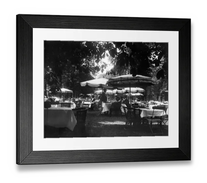 Framed Print : Hyde Park tea garden MCF01_02_0138 Framed Print : Hyde Park tea garden MCF01_02_0138