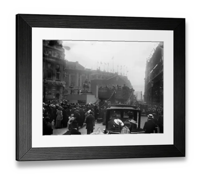 Framed Print : Threadneedle Street MCF01_02_0224