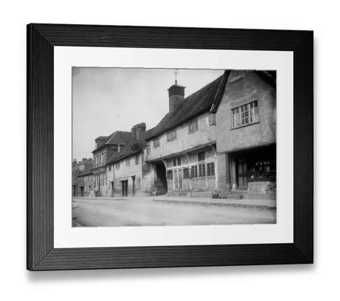 Framed Print : West Wycombe MCF01_02_0572