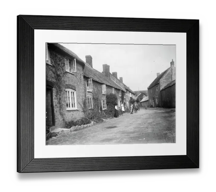 Framed Print : Mill Street MCF01_02_0647
