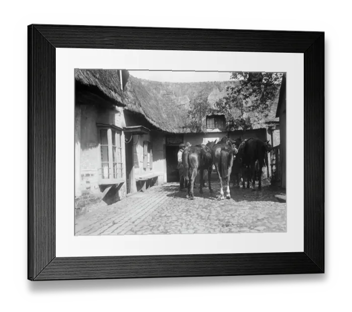 Framed Print : Royal Oak Inn MCF01_02_0678