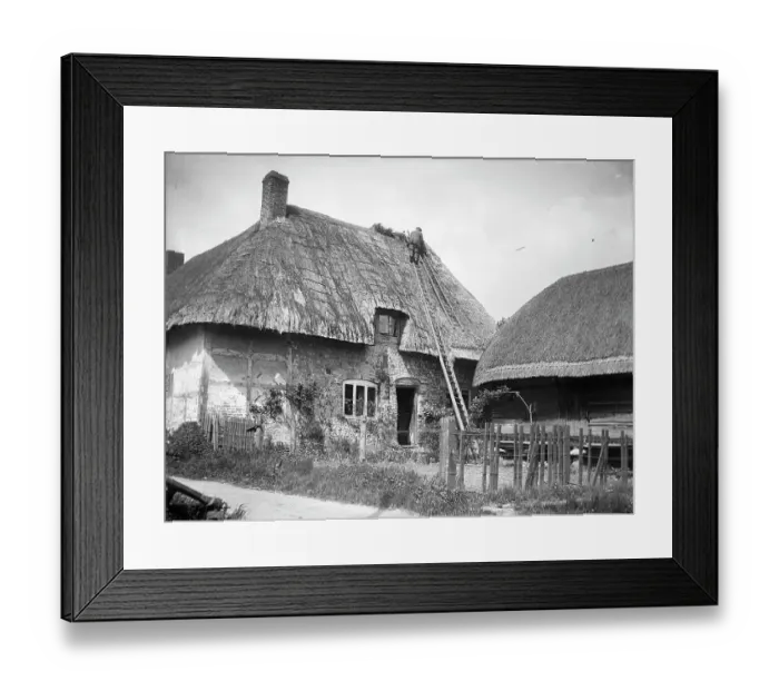 Framed Print : Wootton Rivers MCF01_02_0692