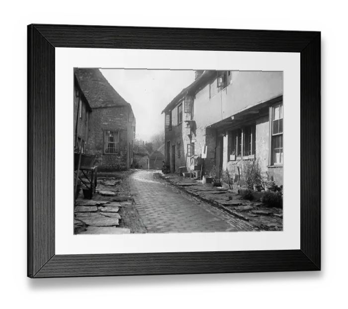 Framed Print : Old George Yard MCF01_02_0731 Framed Print : Old George Yard MCF01_02_0731