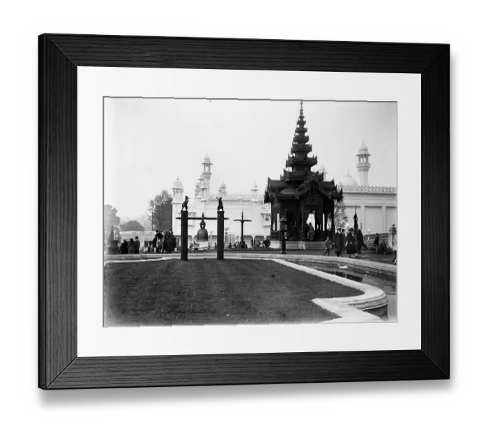 Framed Print : Burma Pavilion MCF01_02_0813