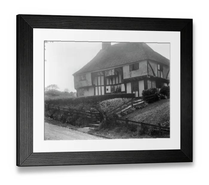 Framed Print : Ye Olde House MCF01_02_0900 Framed Print : Ye Olde House MCF01_02_0900