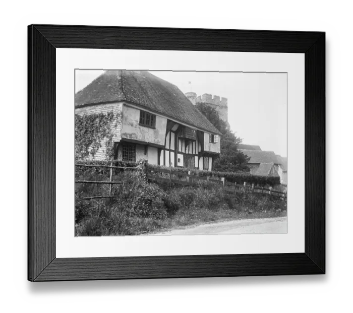 Framed Print : Ye Olde House MCF01_02_0903