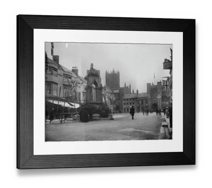 Framed Print : Wells Market Cross MCF01_02_1250