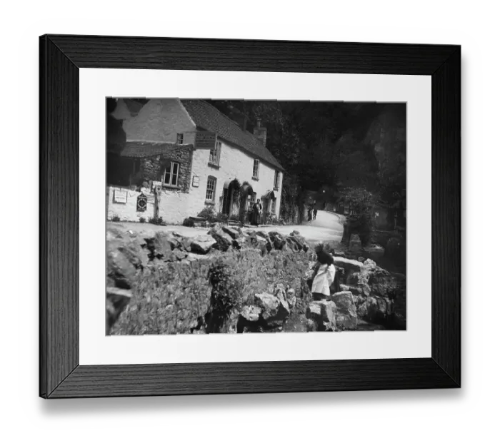 Framed Print : Collecting water MCF01_02_1269