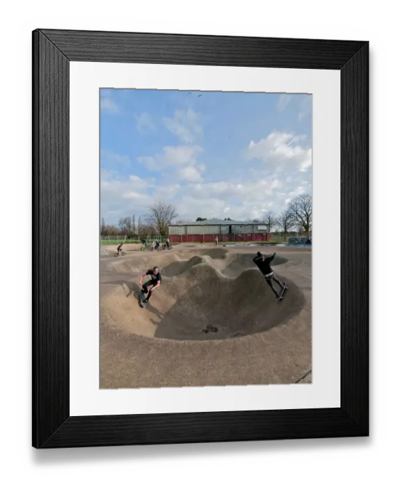 Framed Print : Harrow Skatepark PLA01_03_1250