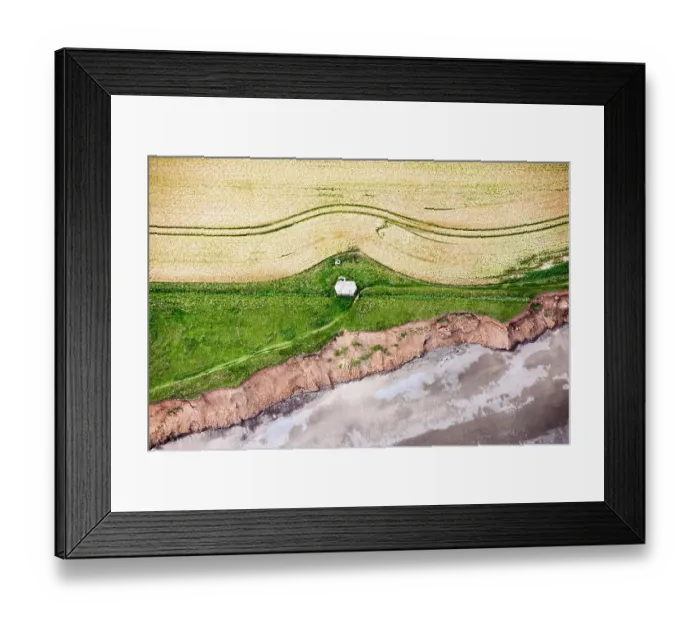 Framed Print : Front line 34109_047