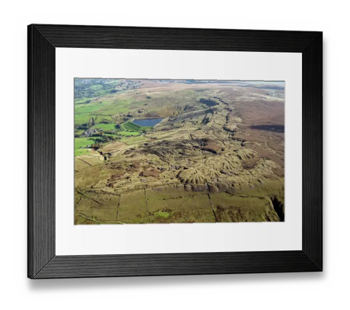 Framed Print : Cragg Quarry 35134_037