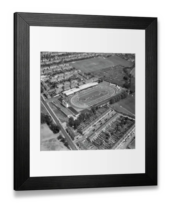 Framed Print : Walthamstow Stadium EAW233869